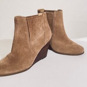 Jessica Simpson Ankle Boots Womens Size 8 Brown Suede Wedge Heel Pull On Booties